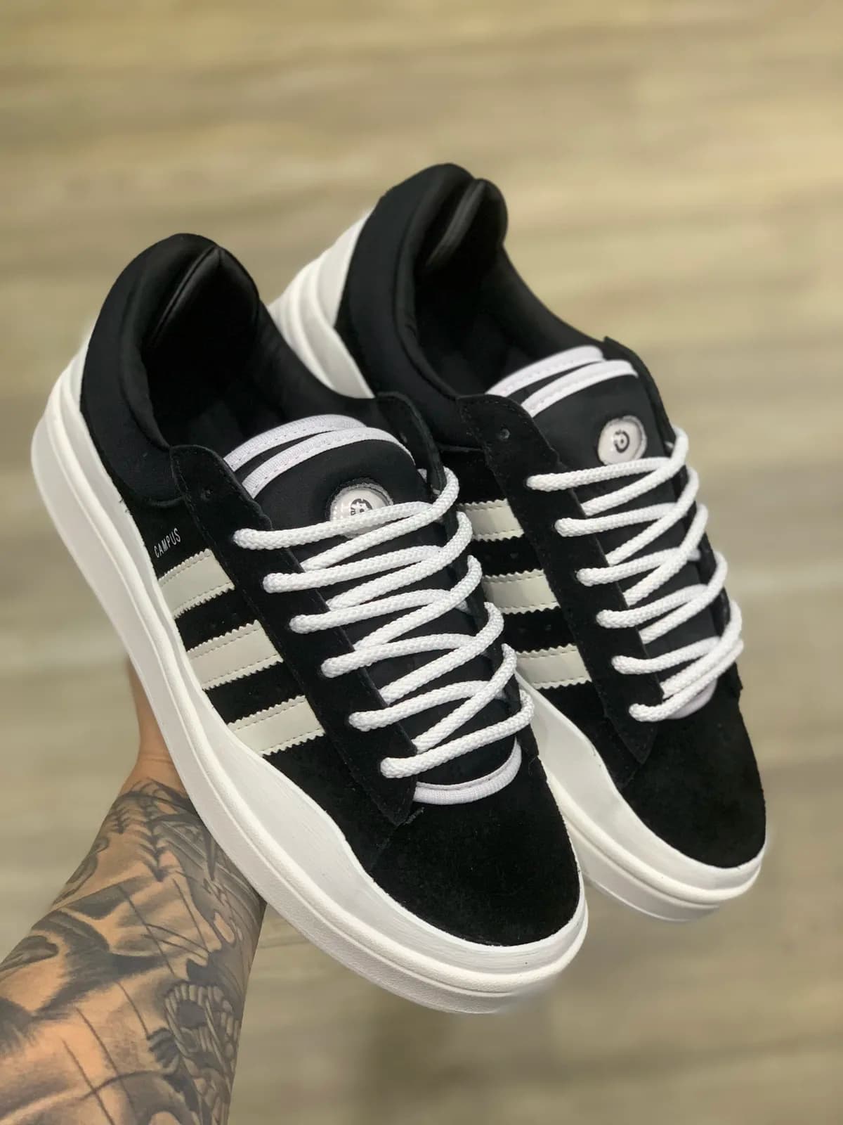 Tênis Adidas Campus