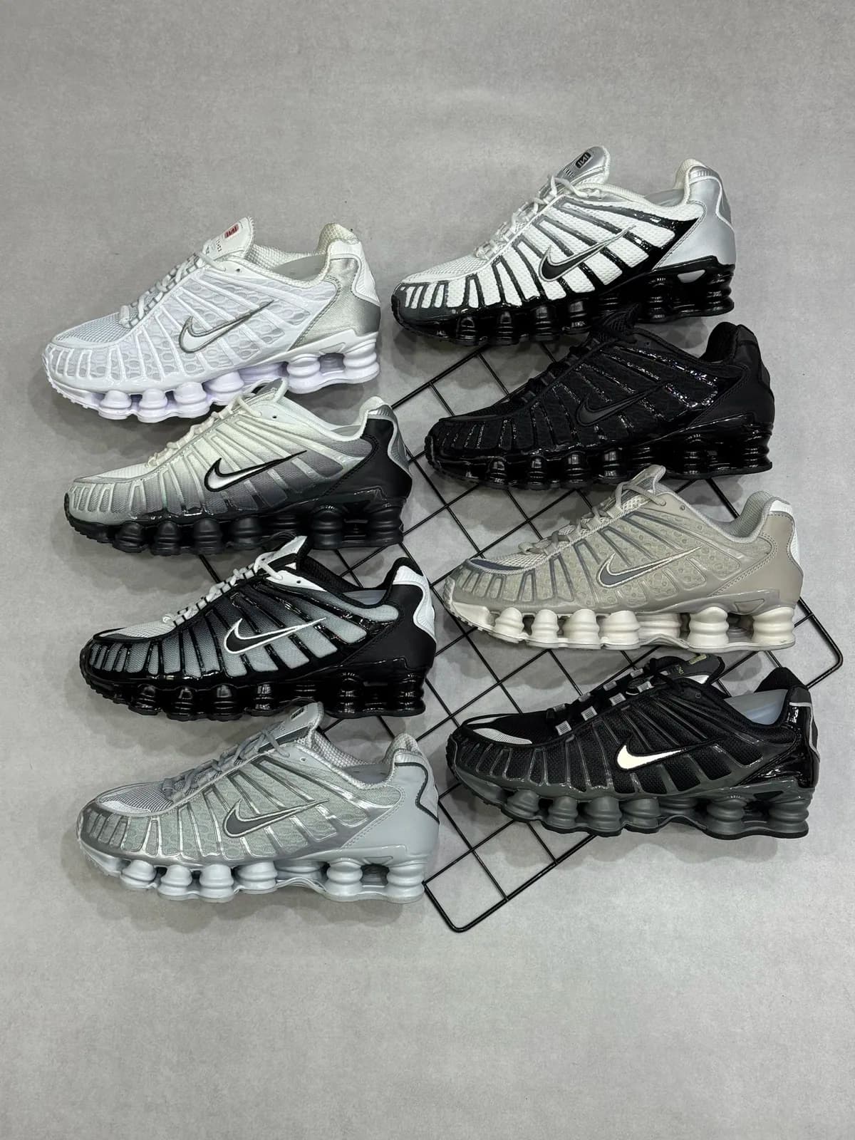 Tênis Nike 12 Molas