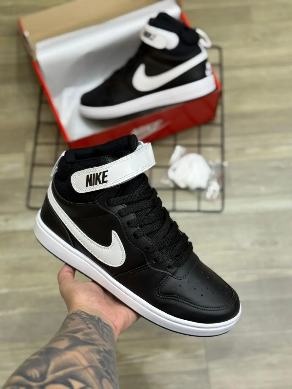 Tênis Nike Jordan High
